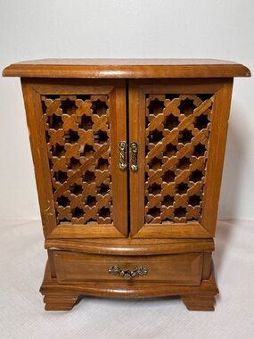 Vintage Wooden jewelry box 
lattice doors & decorative hardware